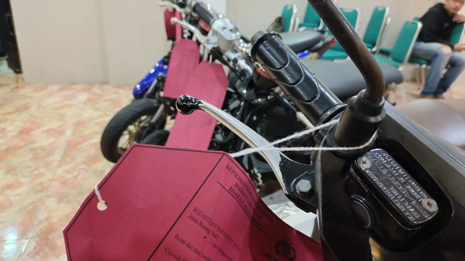 Pemuda di Makassar Ditangkap Polisi Setelah Dilaporkan Ibu Kandungnya