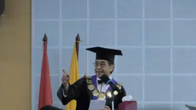 Unhas Makassar Kembali Kukuhkan Tiga Guru Besar