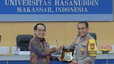 Kapolda Sulsel Irjen Andi Rian Djajadi Datang ke Kampus Unhas