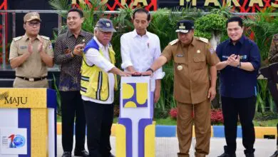 Pj Gubernur Sulsel Dampingi Jokowi Resmikan IPAL Losari di Makassar