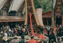 7 Tradisi Suku Toraja, Kearifan Lokal Khas Tana Toraja