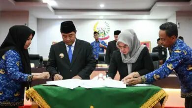 Sahkan Empat Perda Baru, Pj Gubernur Bahtiar Segera Terbitkan Pergub