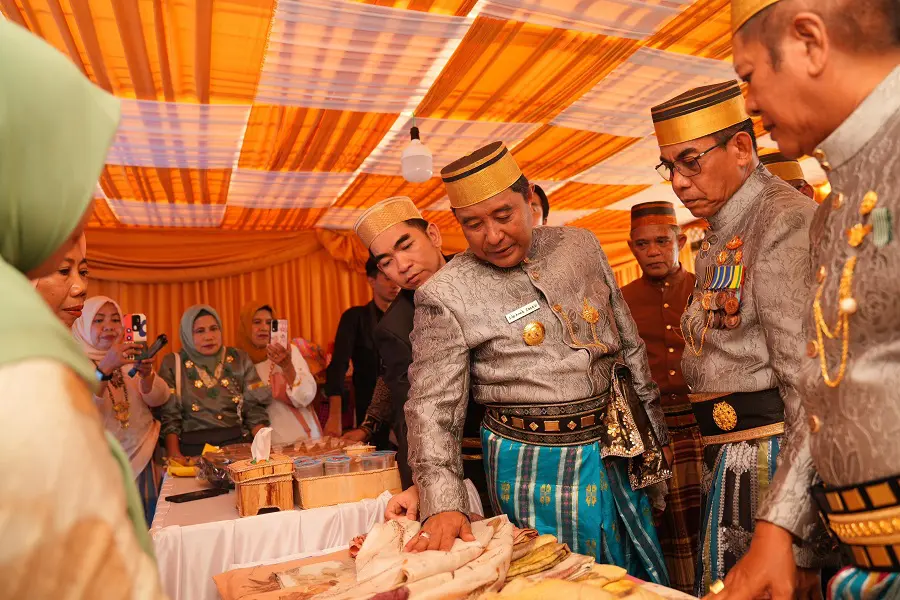 Meriahkan HUT Soppeng, Pj Gubernur Bahtiar Apresiasi Pelaksanaan Pameran Pembangunan
