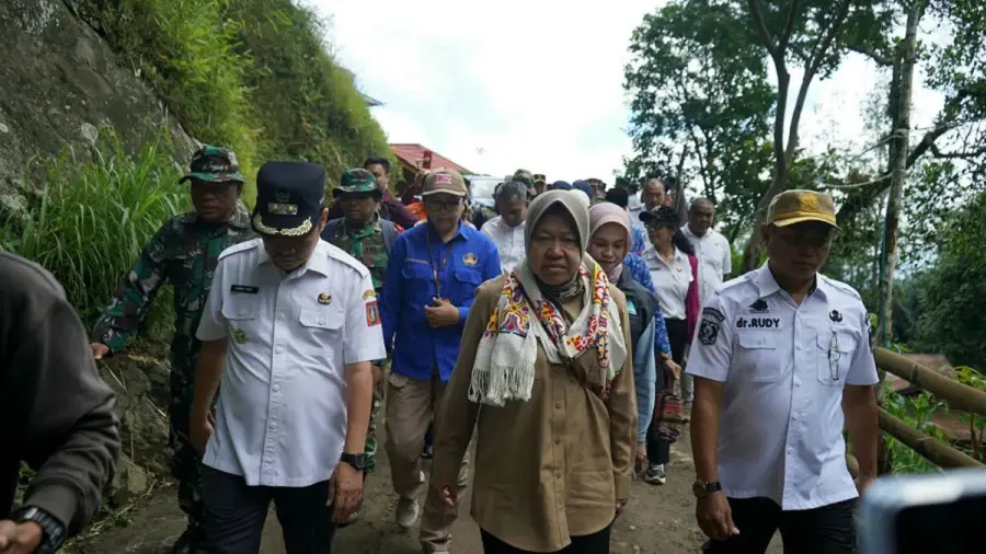 Mensos Turun Langsung Tinjau Kondisi Penyintas Bencana Longsor Tana Toraja
