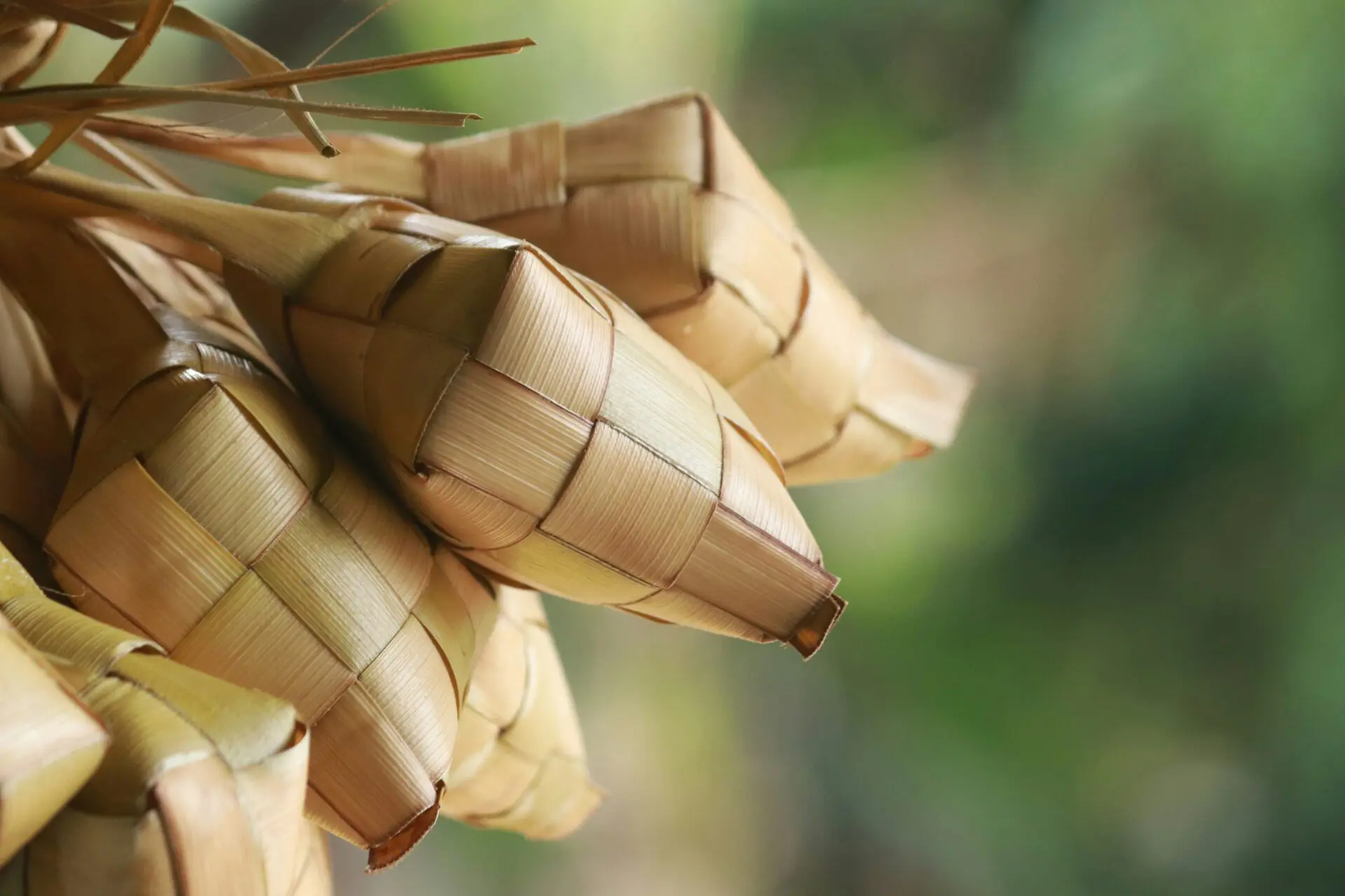 Melarung Pakaian di Sungai, Simbol Melepas Dosa di Sulsel