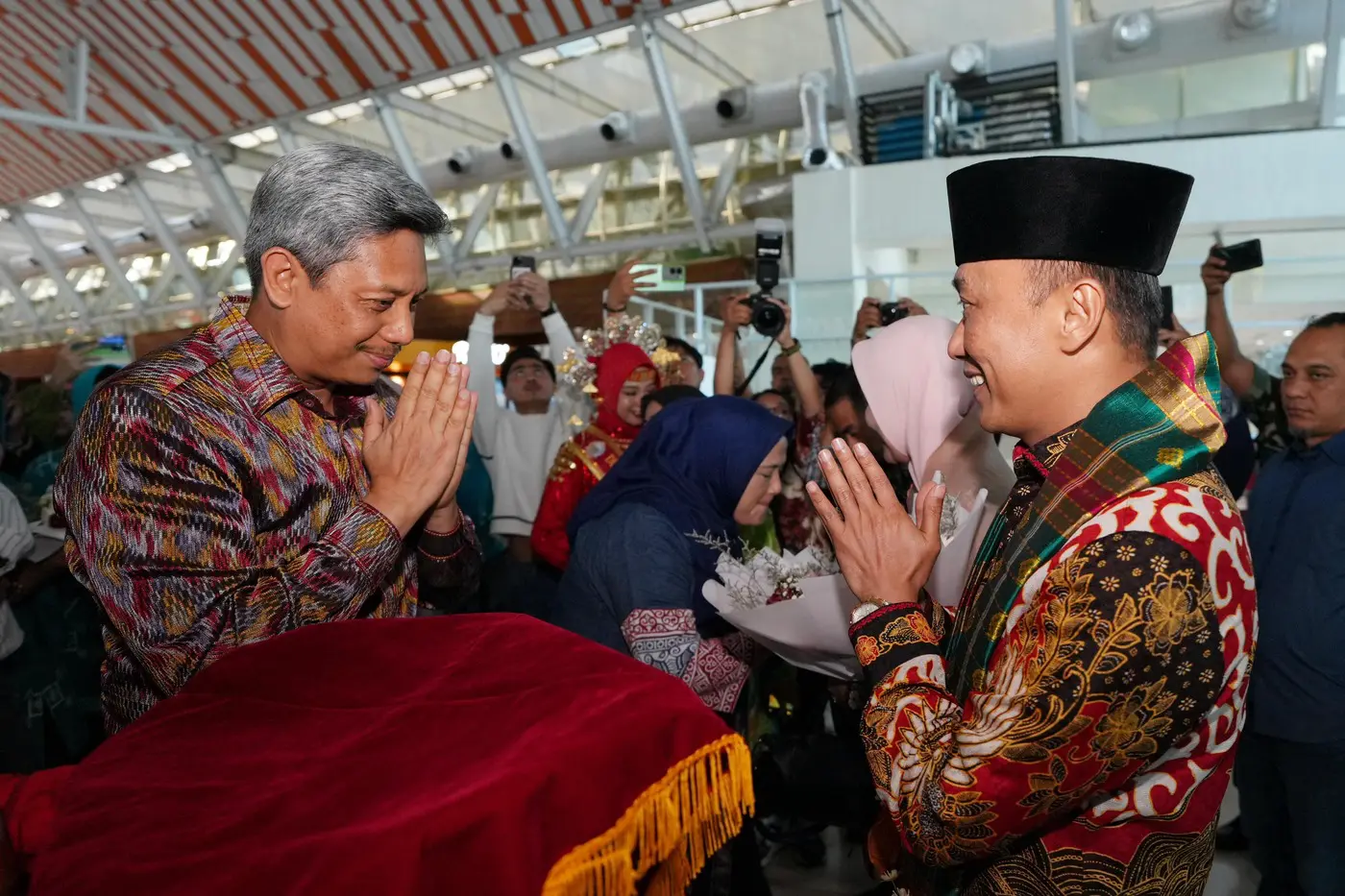 Besok Mulai Bekerja Sebagai Pj Gubernur Sulsel, Prof Zudan Dijemput Forkopimda, OPD dan Tokoh Masyarakat