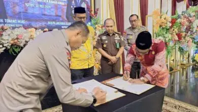 Perkuat Pesantren, Kanwil Kemenag dan Polda Sulsel Teken MoU (Foto: Humas Kanwil Kemenag Sulsel)