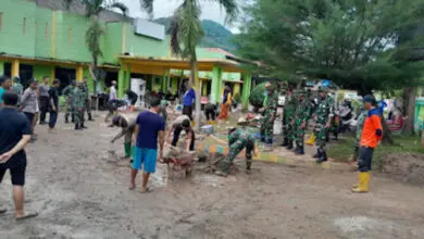 Pasca Bencana Banjir Bandang, TNI POLRI Serta Forkopimda Melakukan Kerja Bakti Sosial