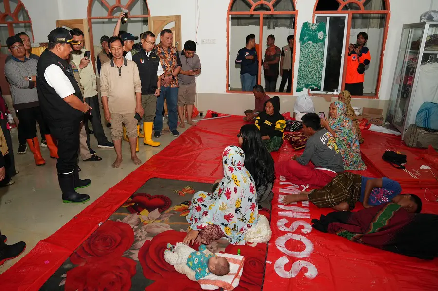 Banjir Luwu, Pj Gubernur Pastikan Evakuasi dan Distribusi Bantuan di Wilayah Terisolir