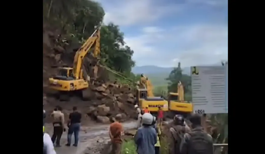 Ancaman Longsor di Poros Maros-Bone, Polisi Batasi Truk Melintas di Tompo Ladang