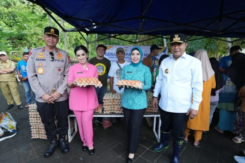 Perdana Digelar di Pulau, Warga Antusias Belanja Bapok di GPM