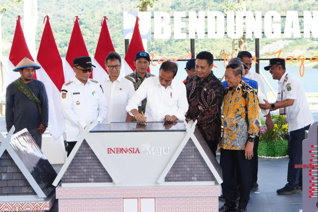 Jokowi Resmikan Bendungan Pamukkulu Senilai Rp1,6 Triliun di Takalar