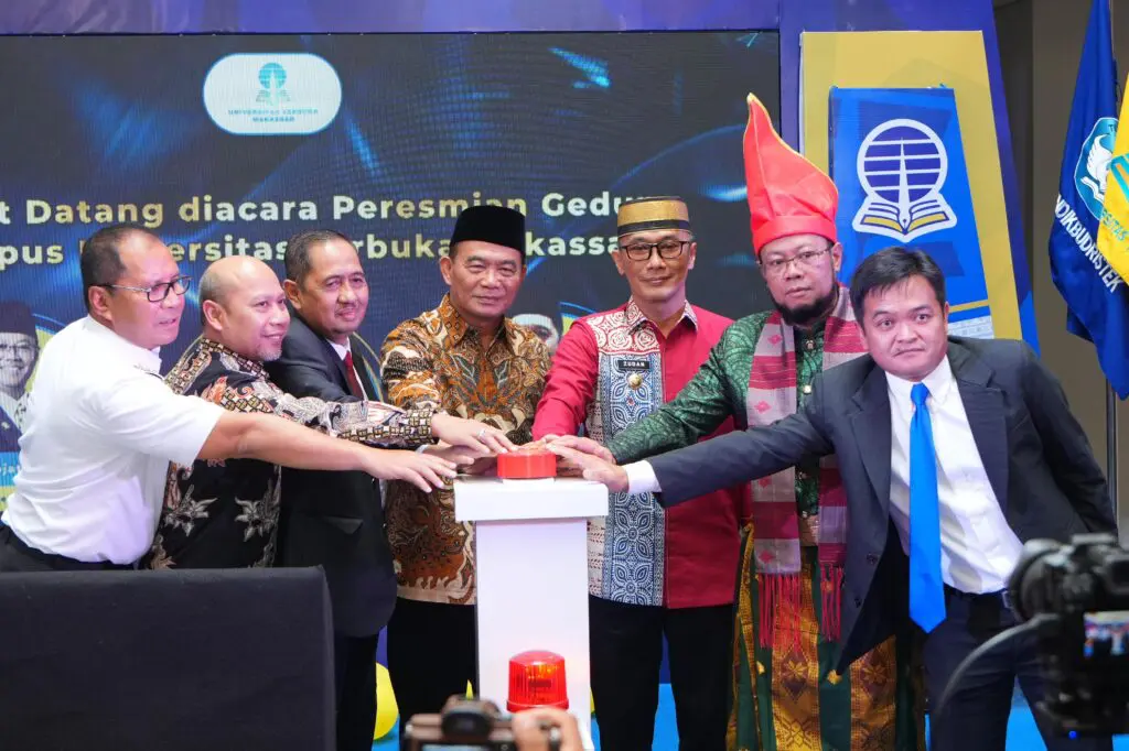 Resmikan Gedung Baru di Makassar, UT Wajib Perkuat Branding dan Revitalisasi