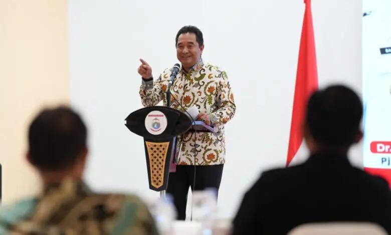 Pj Gubernur Bahtiar Wanti-Wanti agar Penyelenggara Pilkada Gunakan Dana dengan Tertib 