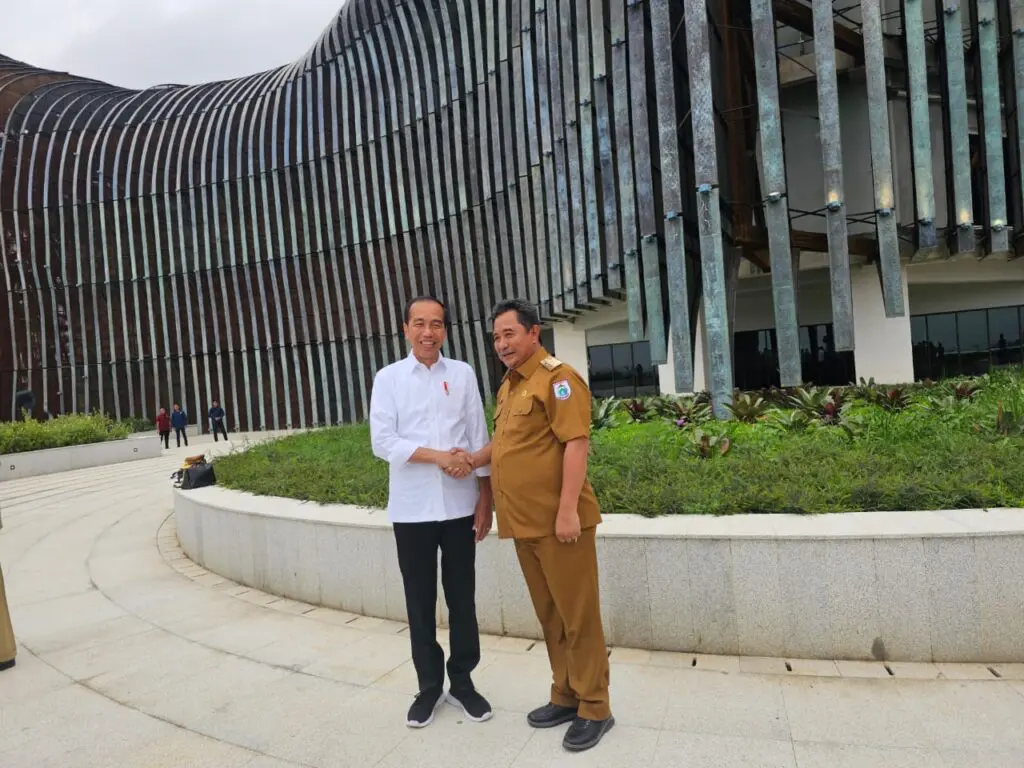 Inilah Tiga Poin Aspirasi Warga Sulbar yang Disampaikan Pj Gubernur Bahtiar ke Jokowi 