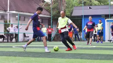 Zudan dan Legenda PSM Makassar Adu Kebolehan di Tanding Futsal HUT Sulsel