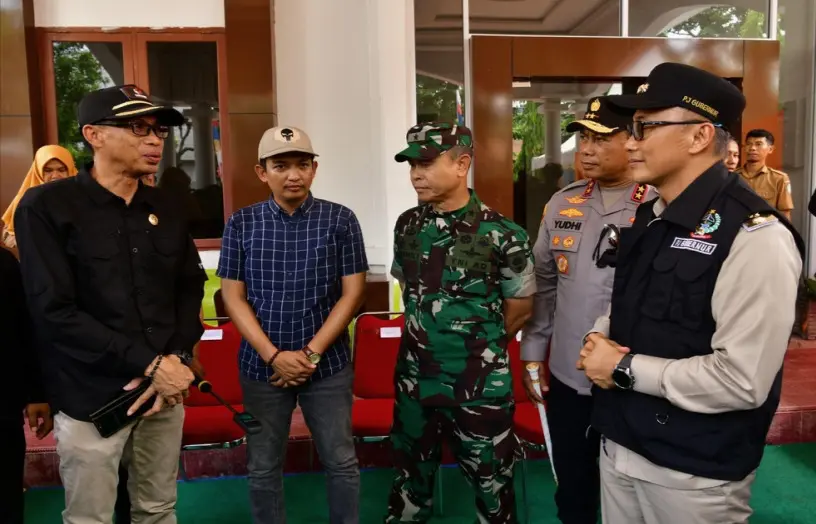 Bersama Kapolda, Pj Gubernur Sulsel Zudan Arif Tinjau TPS di 5 Kabupaten 