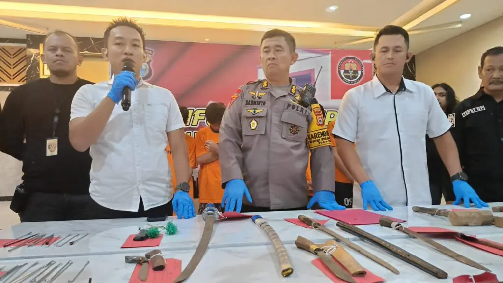 6 Pemuda Diringkus Polrestabes Makassar Usai Tembakkan Anak Panah, Korban Terkena Dibagian Leher 