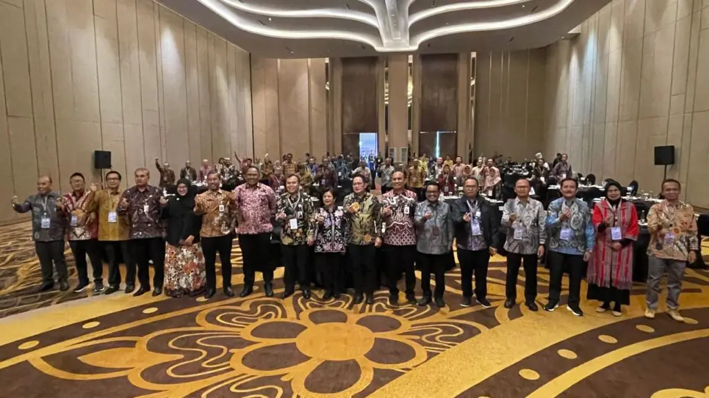 Seminar Nasional dan Rakernas FKDK BPDSI, Meningkatkan Peran Pengawasan Aktif Dewan Komisaris